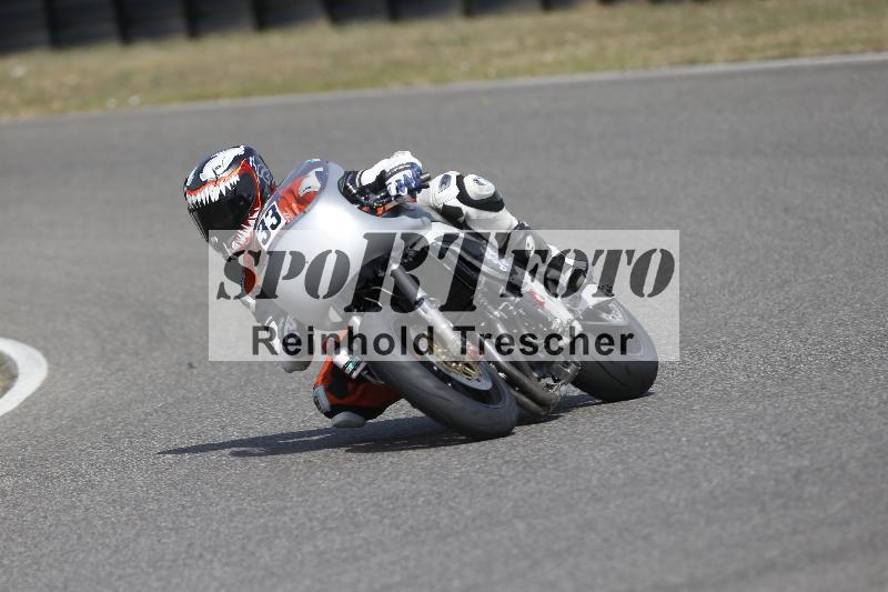 /37 09.08.2026  Pluess Motosport ADR/Freies Fahren/33